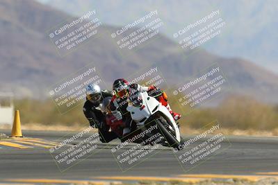 media/Apr-09-2023-SoCal Trackdays (Sun) [[333f347954]]/Turn 14 (1015am)/